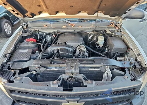 2011 Chevrolet Silverado K1500 z USA, uszkodzony, nr VIN 1GCRKPEA1BZ105656